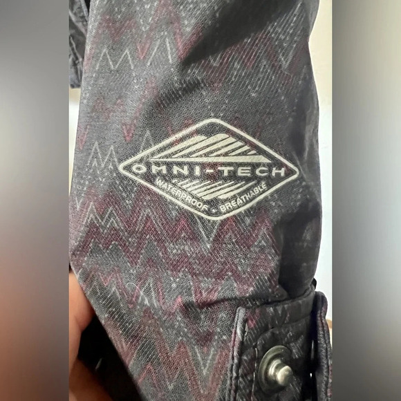 Columbia Omni-Tech Zig-Zag Winter Jacket - Medium - Picture 9 of 15